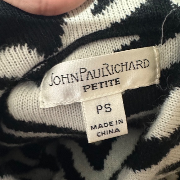 John Paul Richard Petite Black & White Animal Zebra Print 3/4 Sleeve Cardigan - Picture 9 of 9